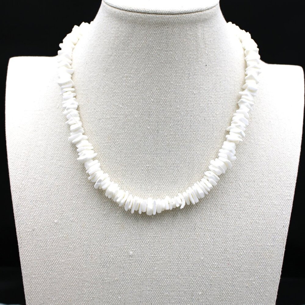 White Clam Chip Necklace